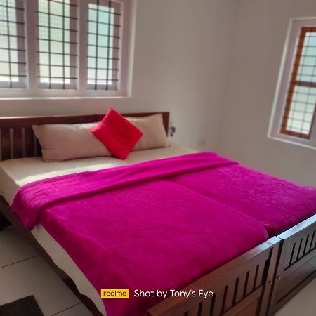 Gooseberry Family Retreats - Wayanad Hotel Meenangadi Bagian luar foto