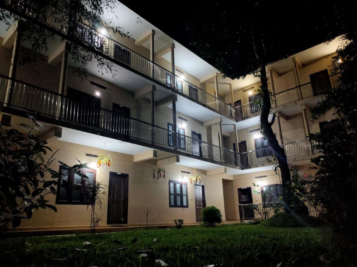 Gooseberry Family Retreats - Wayanad Hotel Meenangadi Bagian luar foto