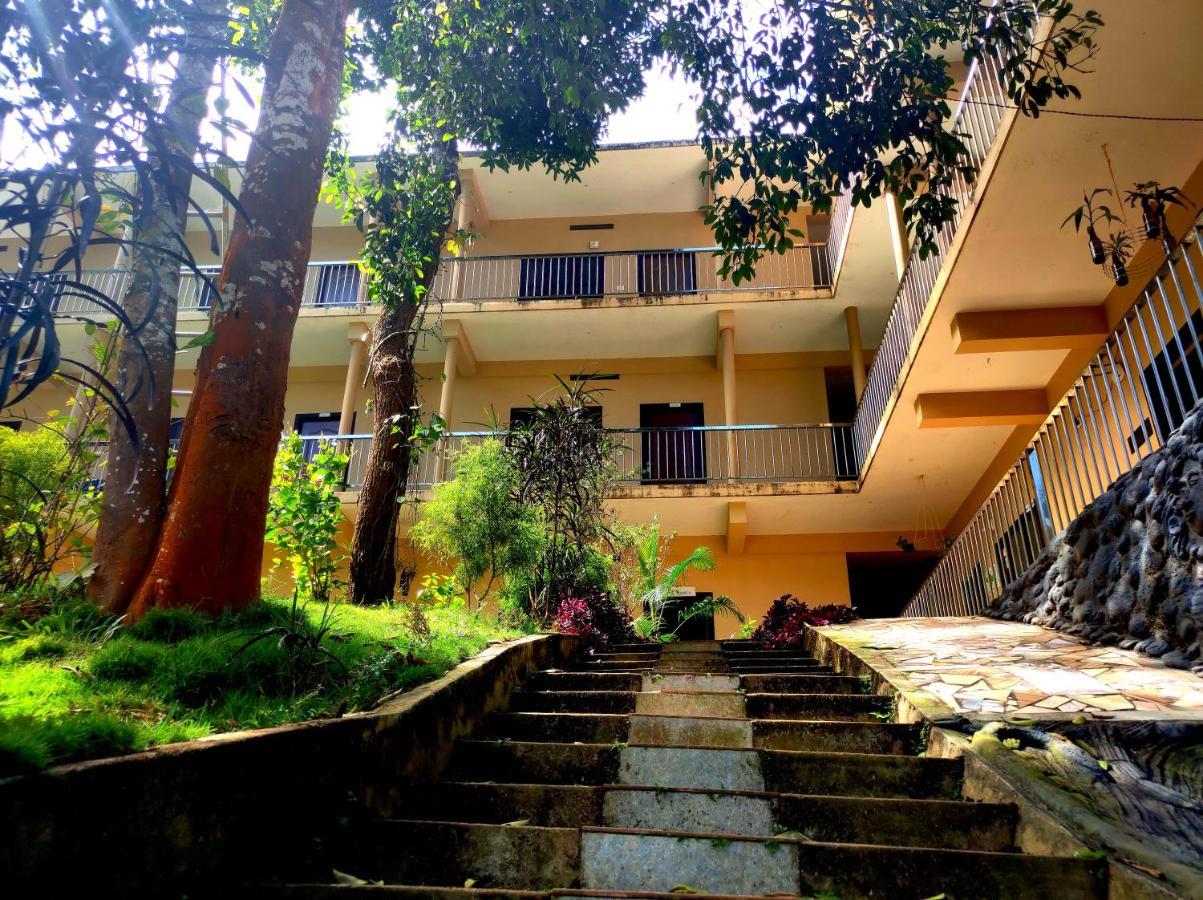 Gooseberry Family Retreats - Wayanad Hotel Meenangadi Bagian luar foto