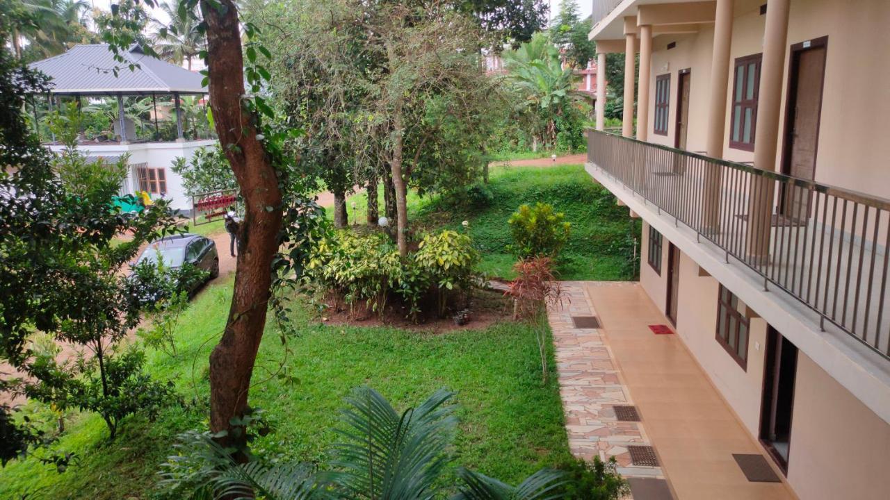 Gooseberry Family Retreats - Wayanad Hotel Meenangadi Bagian luar foto